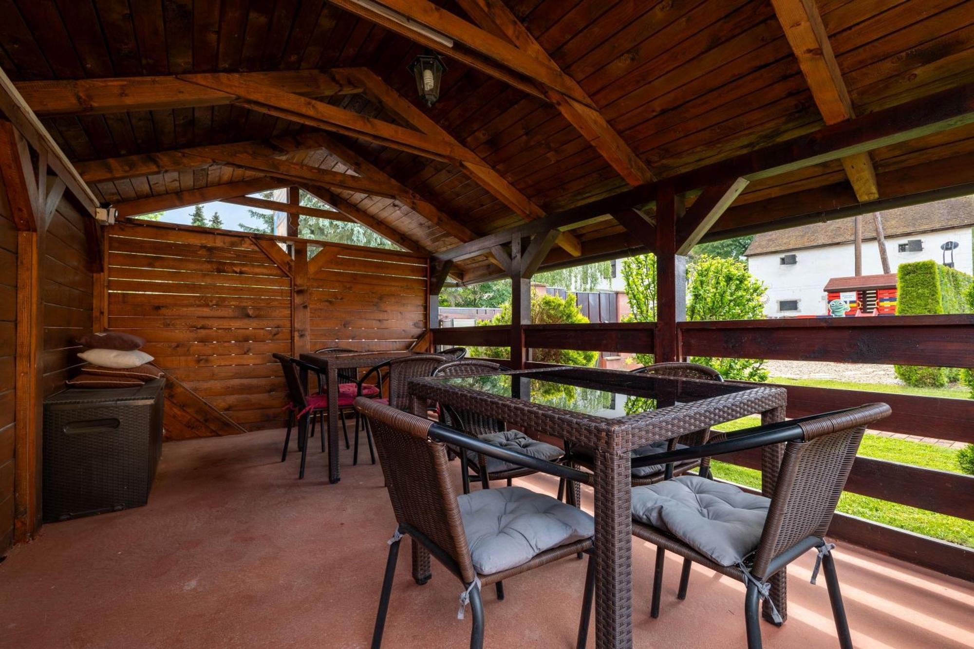 Apartmány Dreams Bešeňová Kültér fotó